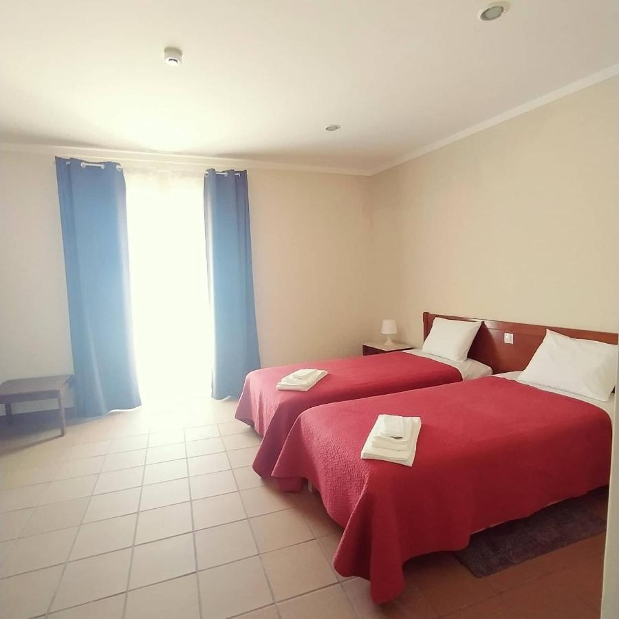 Hotel Residência D'Atalaia à Fronteira Extérieur photo